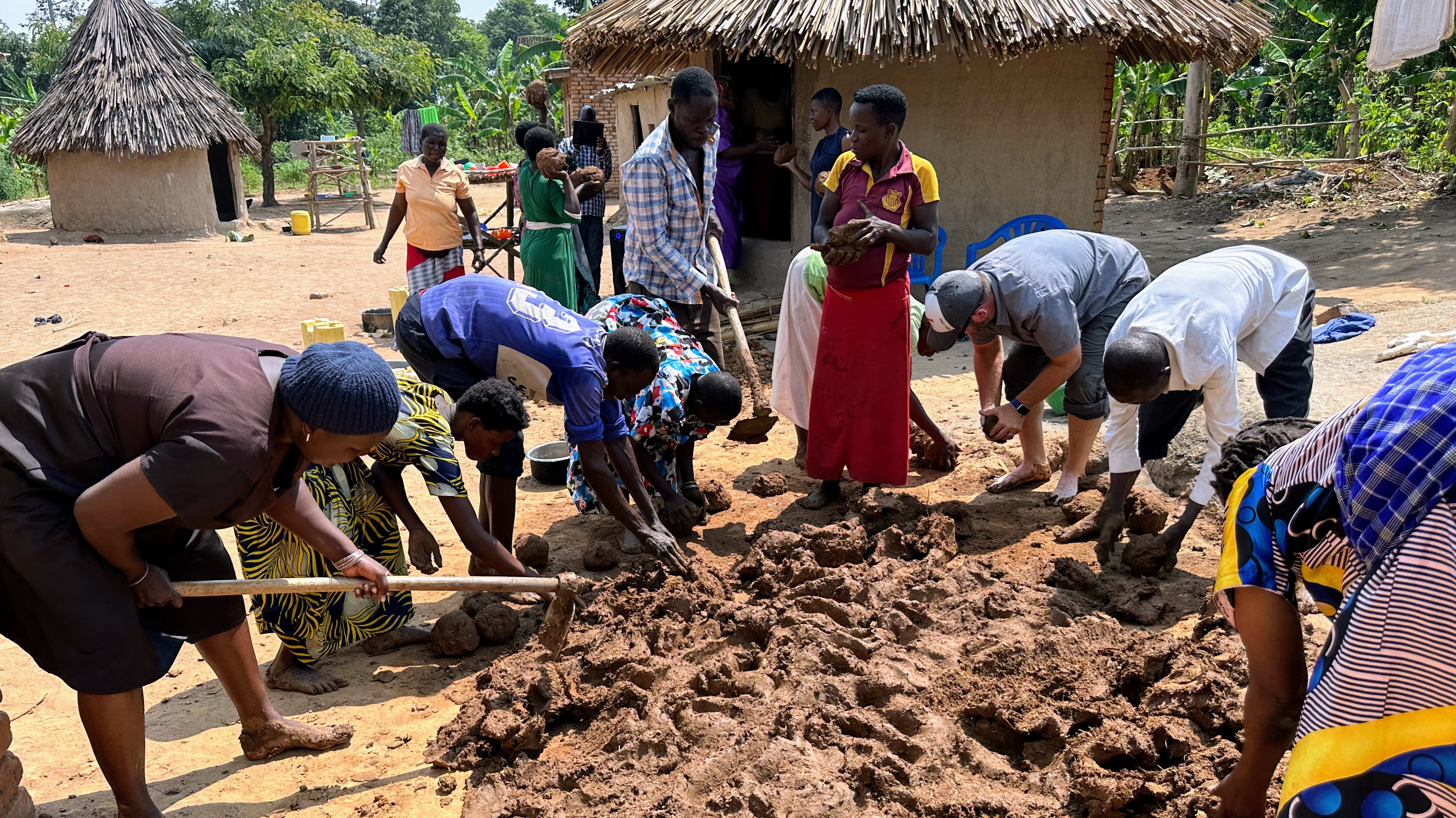 Uganda Stove Building